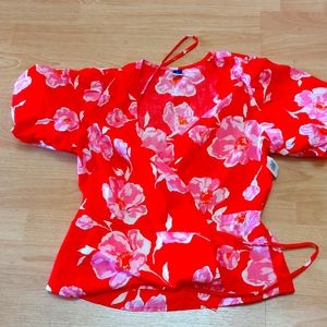 Old Navy floral blouse